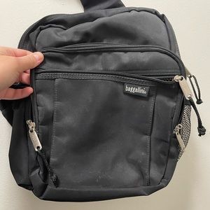Baggallini travel bag